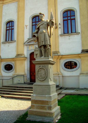 Ivánka pri Dunaji - sochy 3 - X.2012