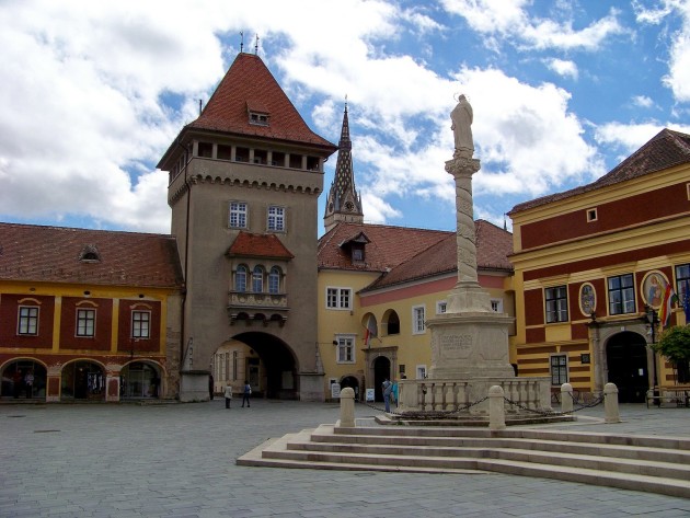 Kőszeg,(mestská brána), Maďarsko 52 - 2.5.2015